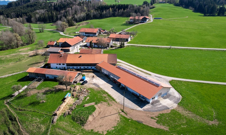 Drohnenfoto des Betriebs Erhard