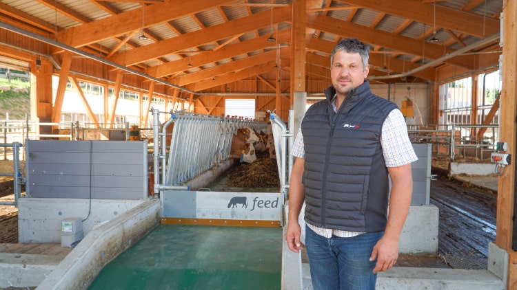 Bild des Kunden Gilinger in seinem neugebauten Stall